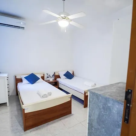 Salina. Peaceful 2 Bedroom Flat * Нашшар