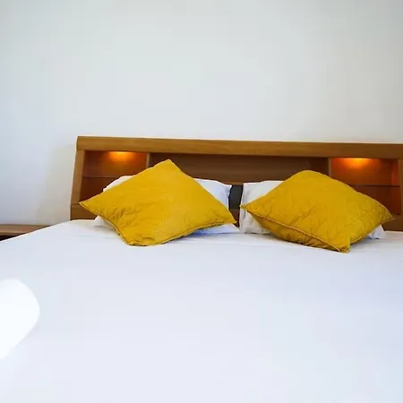 Salina. Peaceful 2 Bedroom Flat Апартаменты *