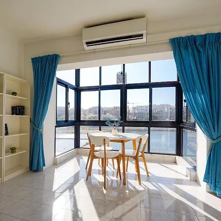 Appartement Salina. Peaceful 2 Bedroom Flat Naxxar